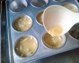Foto langkah ke 2 dari resep Muffin Telur Jamur Keju.