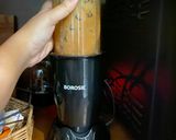 A picture of step 2 of Sapodilla peanut butter smoothie.