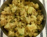 A picture of step 2 of Potato Khichdi.