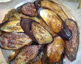 A picture of step 6 of Dahi wale baingan.