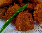 A picture of step 8 of Moong Dal Vada.