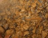 A picture of step 1 of Mushroom, spinach parcel with feta cheese.