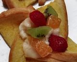 Foto langkah ke 3 dari resep Roti tawar panggang vla buah.