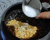 ચણાનું (બ્લેક)શાક(chana saak in Gujarati) રેસીપી સ્ટેપ5ફોટો