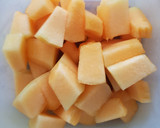 Foto del paso 1 de la receta: Ensalada de melón y pepino