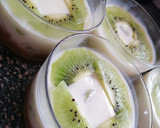 Foto del paso 4 de la receta: Postre de yogurt y fruta
