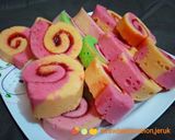 Foto langkah ke 7 dari resep Bolu gulung kukus 2 telur.