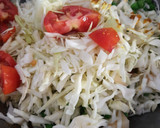 A picture of step 5 of Cabbage matar curry.