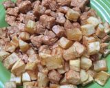 Foto langkah ke 1 dari resep Kentang & tempe sambel.