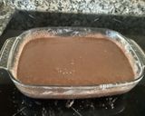 Foto del paso 2 de la receta: Bizcochuelo de chocolate con cobertura crujiente