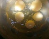 A picture of step 2 of Egg bhurji.