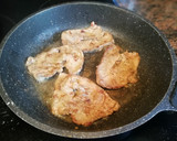 Foto del paso 5 de la receta: Fricandó de ternera en salsa con habitas babby