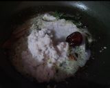 A picture of step 6 of Prawn Mushroom Curry.