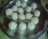 A picture of step 1 of Rice ke gulab jamun.