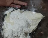 Foto langkah ke 5 dari resep Banana Cheese Bread.