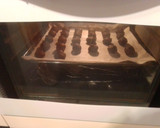 Foto del paso 5 de la receta: Bizcochitos de restos de galletas