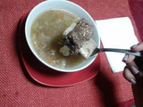 Sopa de costilla de res con verduras