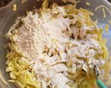Foto del paso 12 de la receta: Pastel de repollo con hamburguesas de arvejas