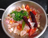 *த்ரீ இன் ஒன் ரோட் சைடு சட்னி*(roadside chutney recipe in tamil) ரெசிபி ஸ்டேப் 5 புகைப்படம்