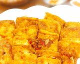 Hình bước làm 2 của món Đậu rán chao sốt tỏi, ớt