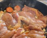 Foto del paso 2 de la receta: Pollo con cerveza y zanahorias
