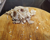 Foto del paso 2 de la receta: Huevas cocidas con aceite, ajo y perejil Exprés