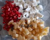 A picture of step 2 of Paneer-Apple Nutritious Salad.