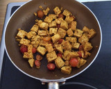 Foto del paso 6 de la receta: Quinoa con tofu y tomatitos