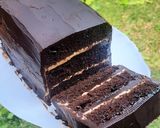 Foto langkah ke 9 dari resep London Chocolate Cake.