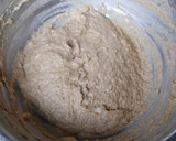 Foto del paso 1 de la receta: Pan de molde integral 🍞🖤