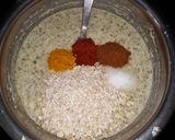 A picture of step 4 of Sprouts chilla.