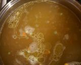 Foto del paso 8 de la receta: Sopa de pollo con tallarines y crema de pollo Maggi