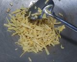 Foto langkah ke 2 dari resep Lumpia Rebung khas Semarang.