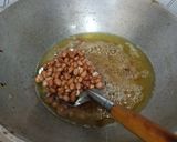 Foto langkah ke 2 dari resep Kering Teri Kacang.