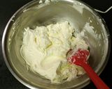 A picture of step 10 of No - bake melon cheese cake.