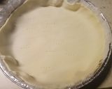 A picture of step 3 of Salmon, saffron and vegetable pie.