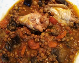 Foto del paso 6 de la receta: Lentejas guisadas con verduras y alitas de pollo, al chun chun
