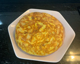 Foto del paso 6 de la receta: Tortilla de papas y cebolla como la de mi abuela
