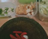 Foto langkah ke 2 dari resep (23)Lontong tahu campur.