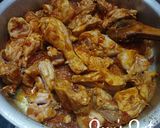A picture of step 3 of Goan Chicken Xacuti.
