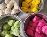 A picture of step 11 of Holi Special Natural Coloured Mini Buns.