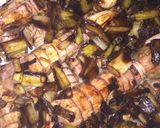 Foto del paso 3 de la receta Galeras con ajos tiernos