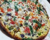 A picture of step 6 of Vegetable cheese egg omelette.