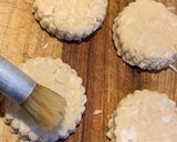 A picture of step 8 of Coconut scone.
