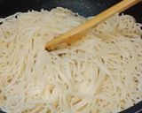 A picture of step 7 of Slurry meatballs with garlic fried spaghetti.