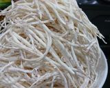 Hình bước làm 2 của món Gỏi mực khoai môn
