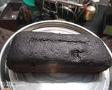 Chocolate cake in bread tin recipe step 6 photo