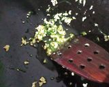 Foto langkah ke 2 dari resep Nasi Daun Jeruk.