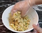 A picture of step 3 of Eggs Balls.