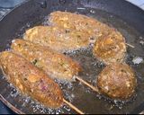 A picture of step 4 of Nutrela paneer seek kabab.